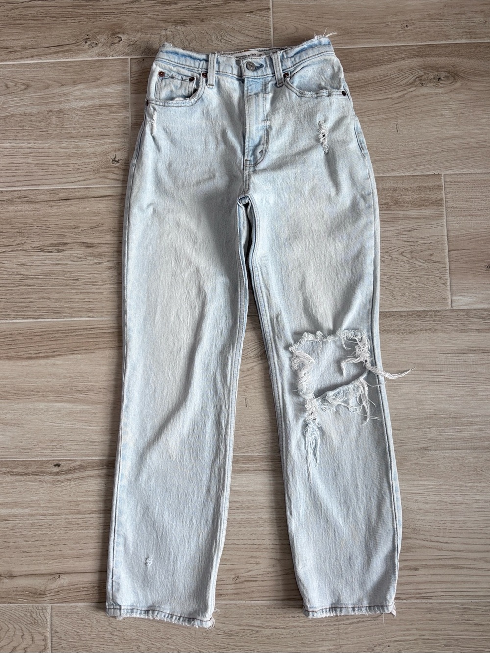 Abercrombie & Fitch The 90s Straight Ultra High Rise Jeans Women’s Size 0 25